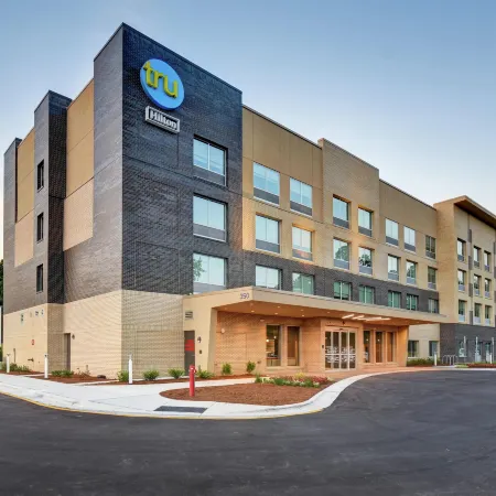 Tru by Hilton Raleigh Durham Airport