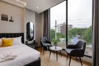 Imperial Stayz - Condos