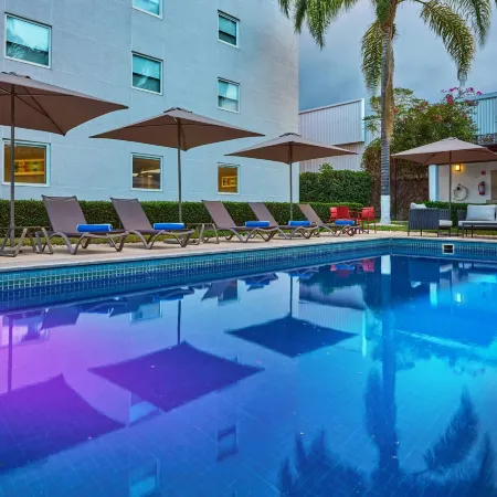 City Express Suites by Marriott Querétaro