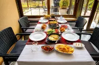 216 North Hotel - breakfast