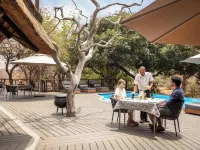 Tuningi Safari Lodge Hotels in Zeerust
