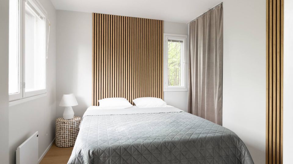 Cozy city cottage with sauna, hot tub & lake just 30 min away from Helsinki
