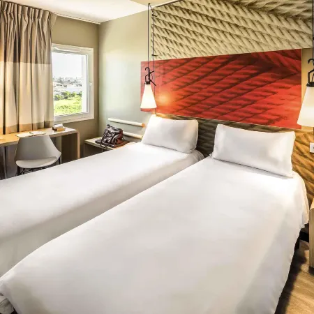 Ibis Faro Algarve فنادق في فارو
