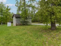 Cosy Chalet Near Durbuy in Nature - parking