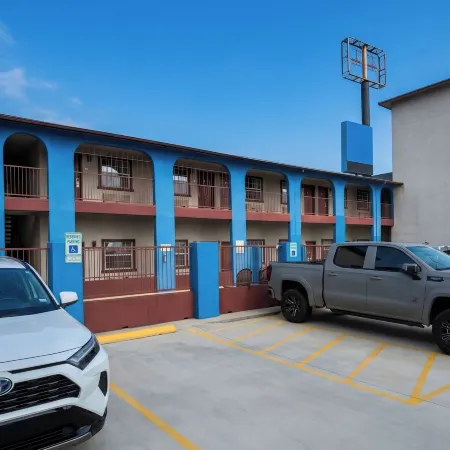 Airport Inn & Suites South Padre Island I 37