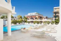 Hotel Falcone - Pool