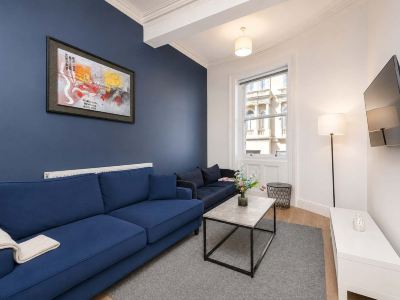 Brighton Sleeps 13 Beach Walk Hove Centre