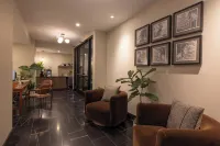 The Promissory Hotel - 2-Star