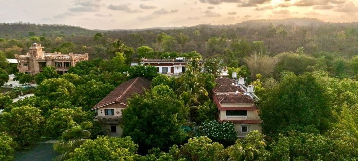 Gir Lions Paw Resort with Swimming Pool Hotels in Junagadh