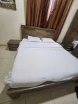 Luluat Al Khaleej Hotel Apartments - 2-Star