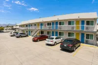 Hotel Ridgecrest an Extended Stay Studios - Bãi đậu xe