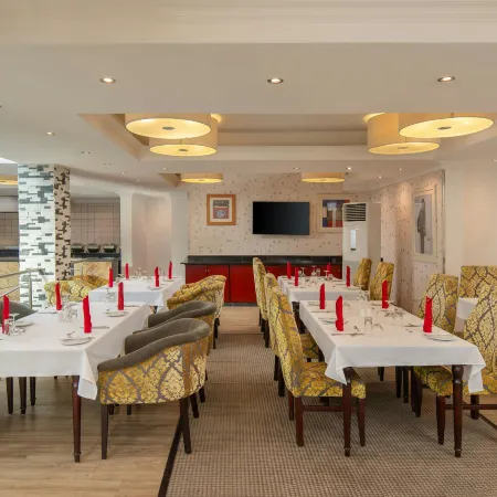 Protea Hotel by Marriott Lagos Kuramo Waters