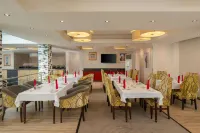 Protea Hotel by Marriott Lagos Kuramo Waters - Rooftop Pools