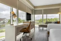 DoubleTree by Hilton Greenville Woodruff Road - 4-Star
