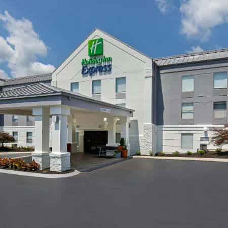 Holiday Inn Express & Suites Kimball by IHG