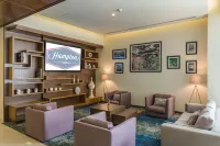 Hampton Inn & Suites by Hilton Salamanca Bajio - พร้อมWifi