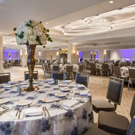 The Kingsley Bloomfield Hills - a DoubleTree by Hilton