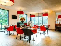 Bastion Hotel Eindhoven Waalre Hotels near Stratum