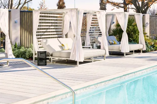 AC Hotel Pleasanton - Parking
