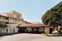 Four Points by Sheraton Ventura Harbor Resort - Wifi