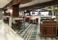 Embassy Suites by Hilton Anchorage - bar