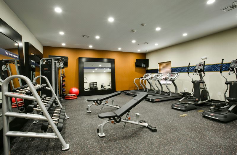 Hampton Inn & Suites Dallas/Ft. Worth Airport South photo 2