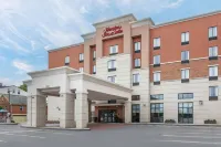 Hampton Inn & Suites Cincinnati/Uptown-University Area - 2-Star