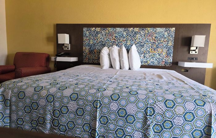Winnie Inn Suites & RV Park