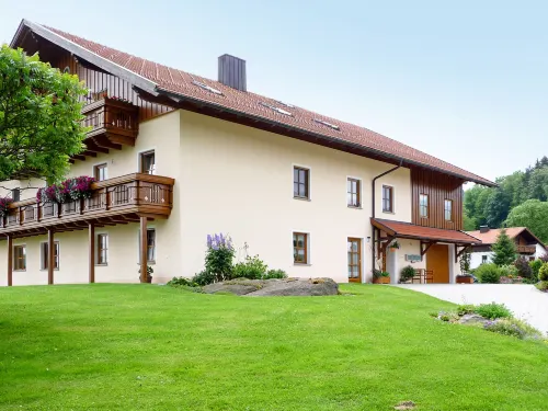 Freisinger Hotels in Zachenberg