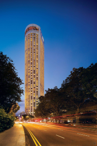 Hotel dekat Raffles City Convention 