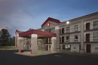 Red Roof Plus+ Birmingham East - Irondale/ Airport Hotels in 