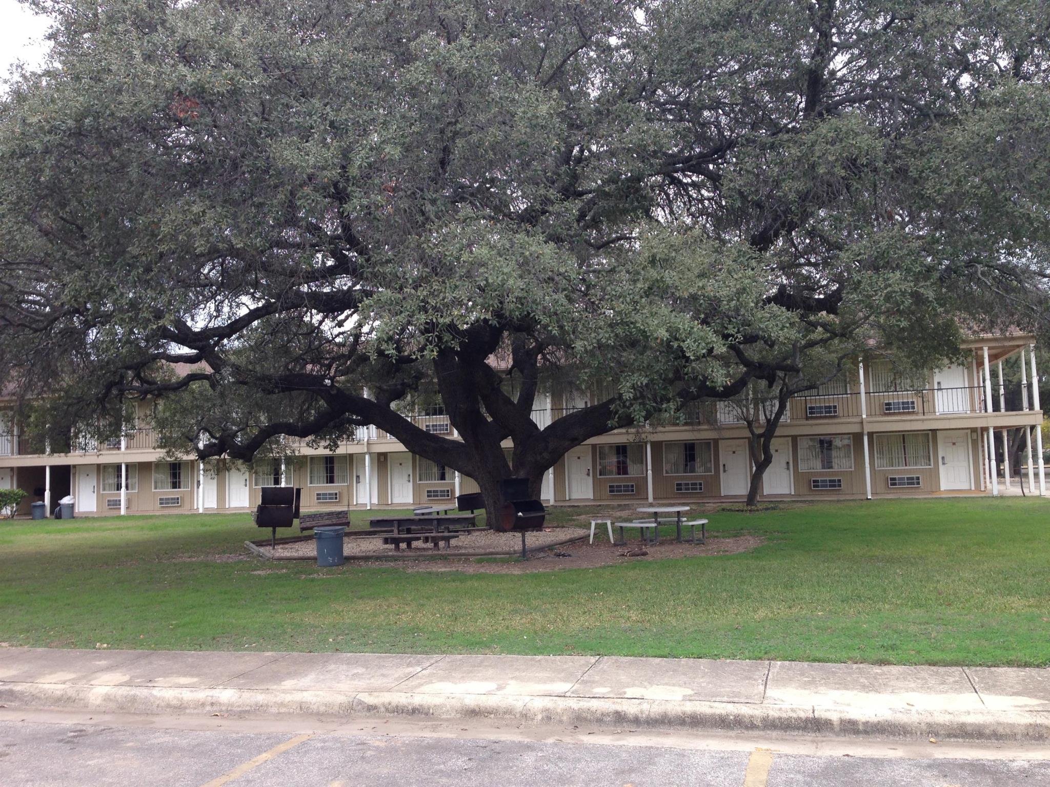 Inn of Uvalde