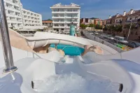 Fergus Club Pineda Splash - Beach