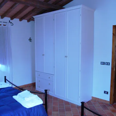 Three-Room Apartment on the Outskirts of Chianti