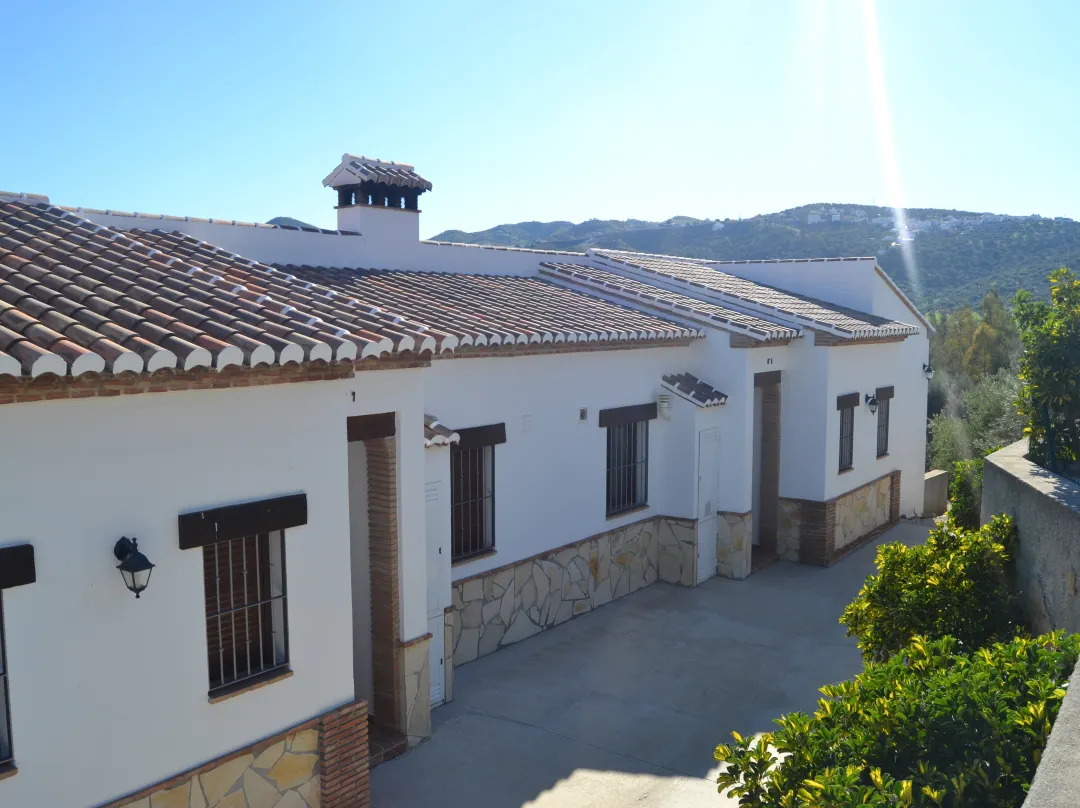 Alojamientos Huetor , Casas De Vacaciones En La Naturaleza - Alhama de Granada