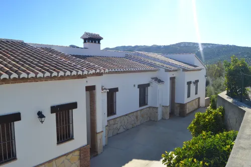 House in Huetor, Perfect for Rural Tourism in Andalusia Hotels in Vinuela