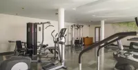 Moksha Himalaya Spa Resort - Kuntosalit
