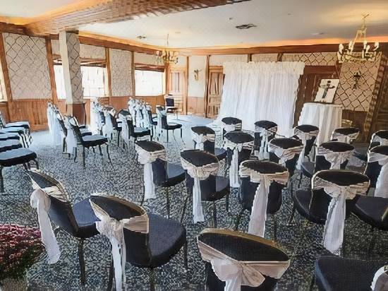 St James Hotel A Historic Hotel Of America Room Reviews Photos Red Wing 21 Deals Price Trip Com St James Hotel A Historic Hotel Of America Room Reviews Photos Red Wing 21 Deals Price Trip Com