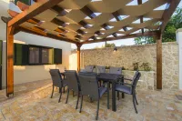 Villa Ivo ZadarVillas