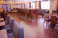 Hampton Inn Sidney - Завтрак