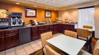 Best Western Thunderbird Motel - breakfast