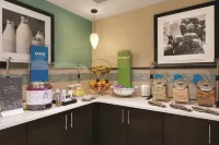 Hampton Inn Orlando Int'l Dr. Area/Convention Center - sarapan