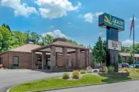 Quality Inn & Suites Hotels near Skatepark