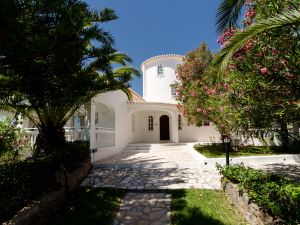 Villa Do Monte - with Private Pool
