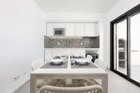 Correeira Luxury Residence T2 C- Albufeira, Pools, Wifi, Bbq, Beach