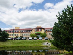 Holiday Inn Pewaukee-Milwaukee West