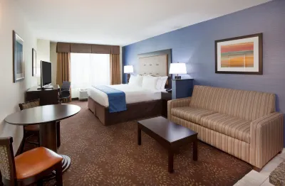 Holiday Inn Express & Suites Davenport