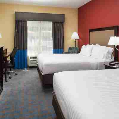 Holiday Inn Express & Suites West Monroe Rooms