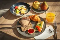 Holiday Inn - the niu, MOOD MAINZ by IHG - breakfast