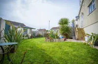 Town Heights - 3 Bedroom Holiday Home - Tenby